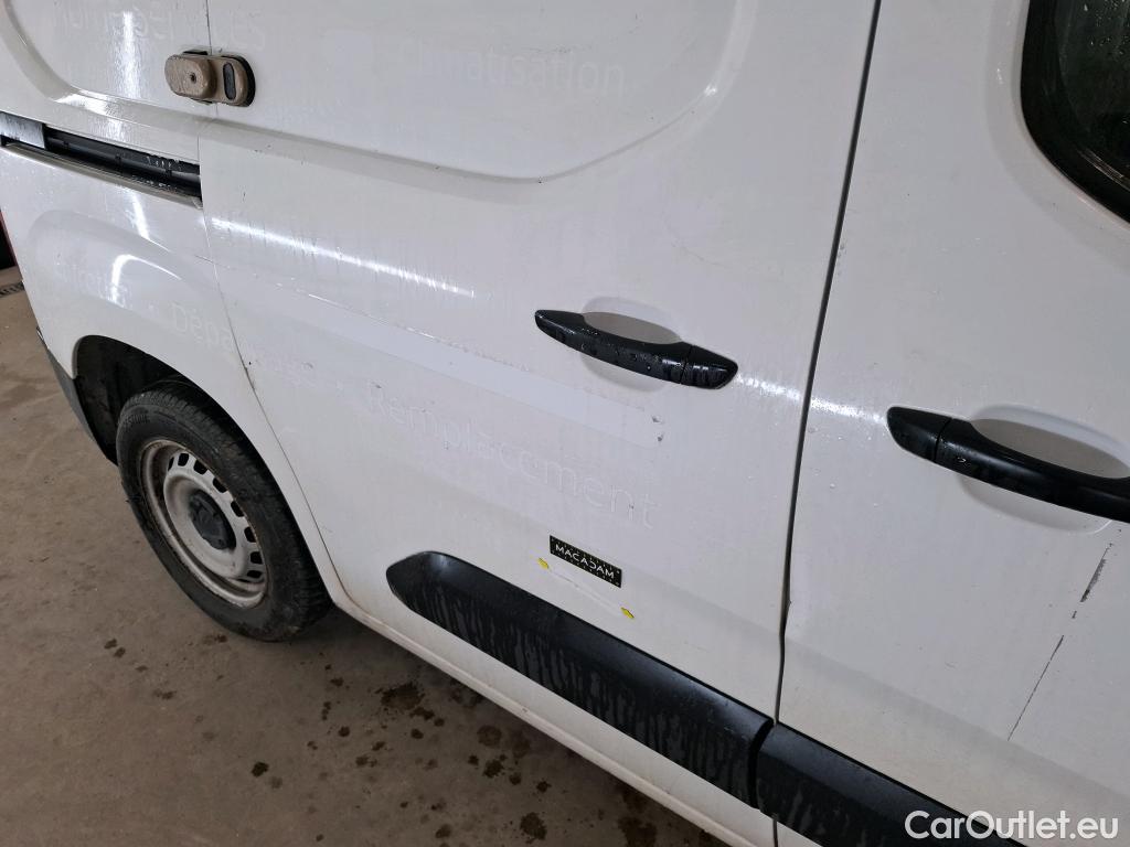  Citroen  Berlingo  Fourgon Club M 650 1.5 BlueHDi 75CV BVM5 E6dT #47