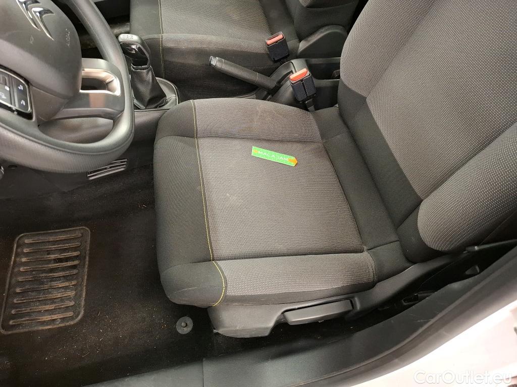  Citroen  C3  Feel 1.2 PureTech 80CV BVM5 E6 #7