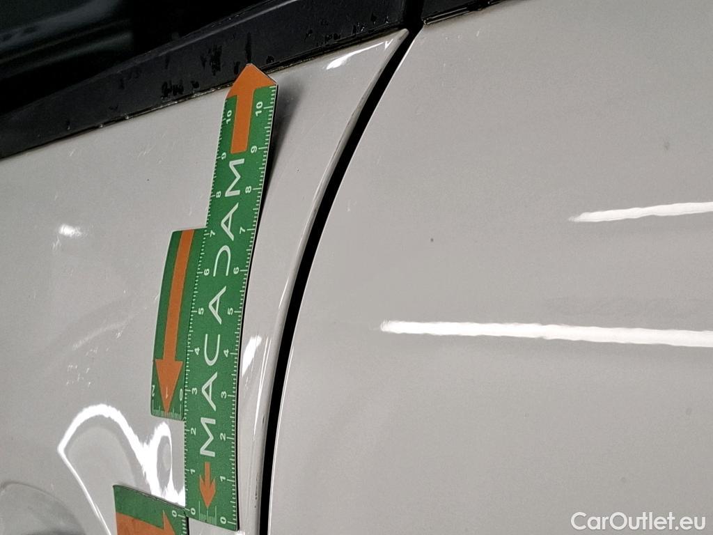  Citroen  C3  Feel 1.2 PureTech 80CV BVM5 E6 #6