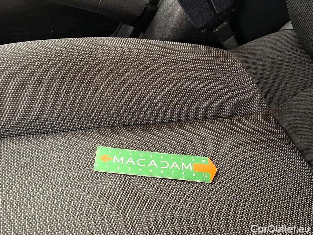  Citroen  C3  Feel 1.2 PureTech 80CV BVM5 E6 #8