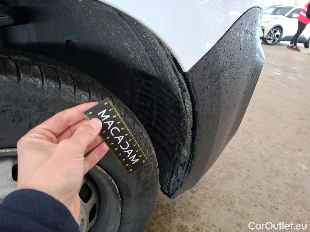  Citroen  Berlingo  Fourgon Club M 650 1.5 BlueHDi 75CV BVM5 E6dT #42