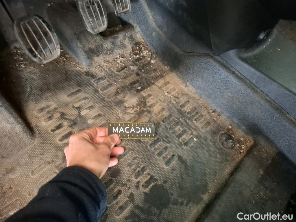  Citroen  Berlingo  Fourgon Club M 650 1.5 BlueHDi 75CV BVM5 E6dT #32