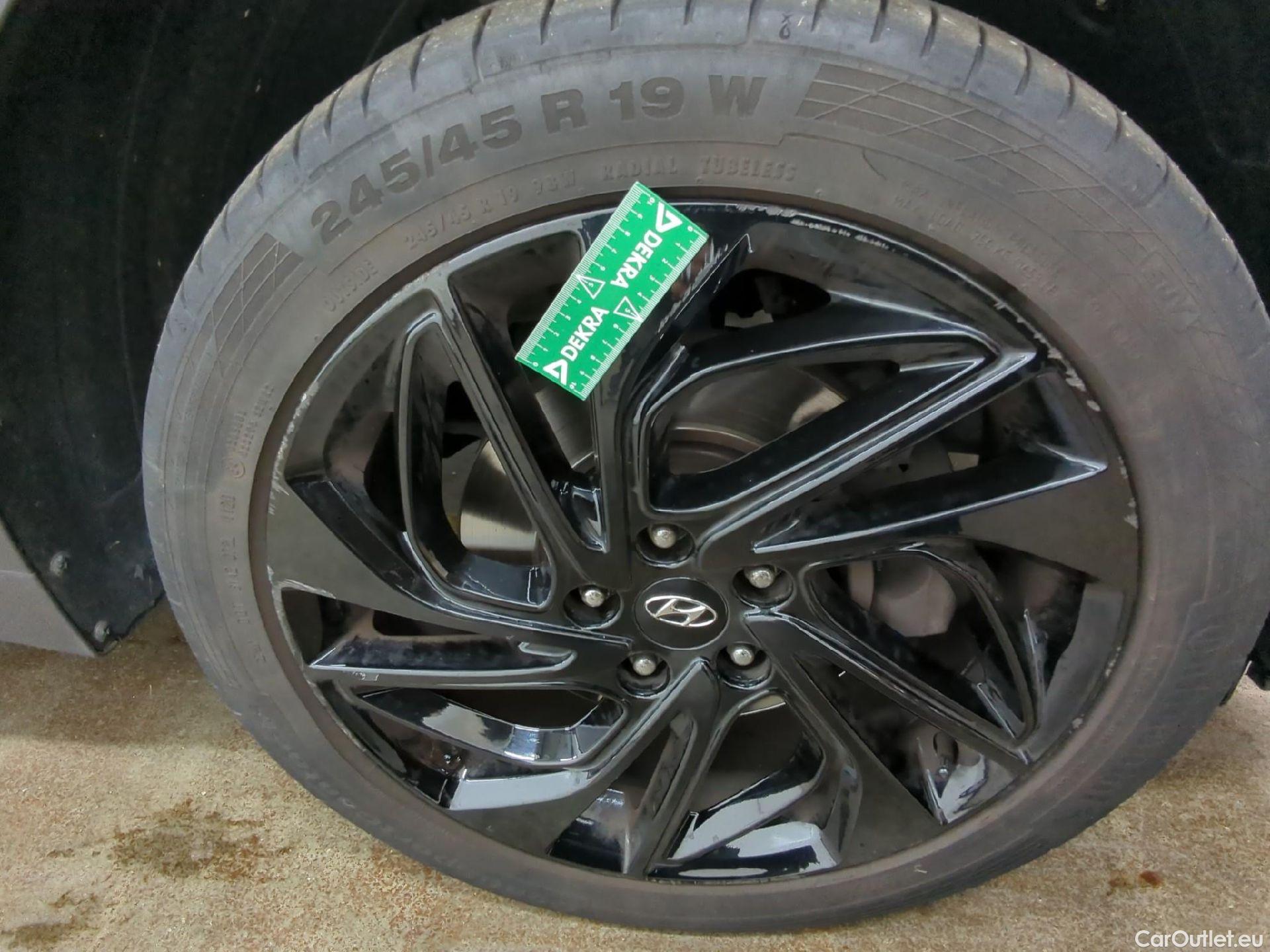  Hyundai  Tucson HYUNDAI  / 2018 / 5P / SUV 1.6 CRDI 136 HYBRID 48V DCT-7 N LINE EDI #5