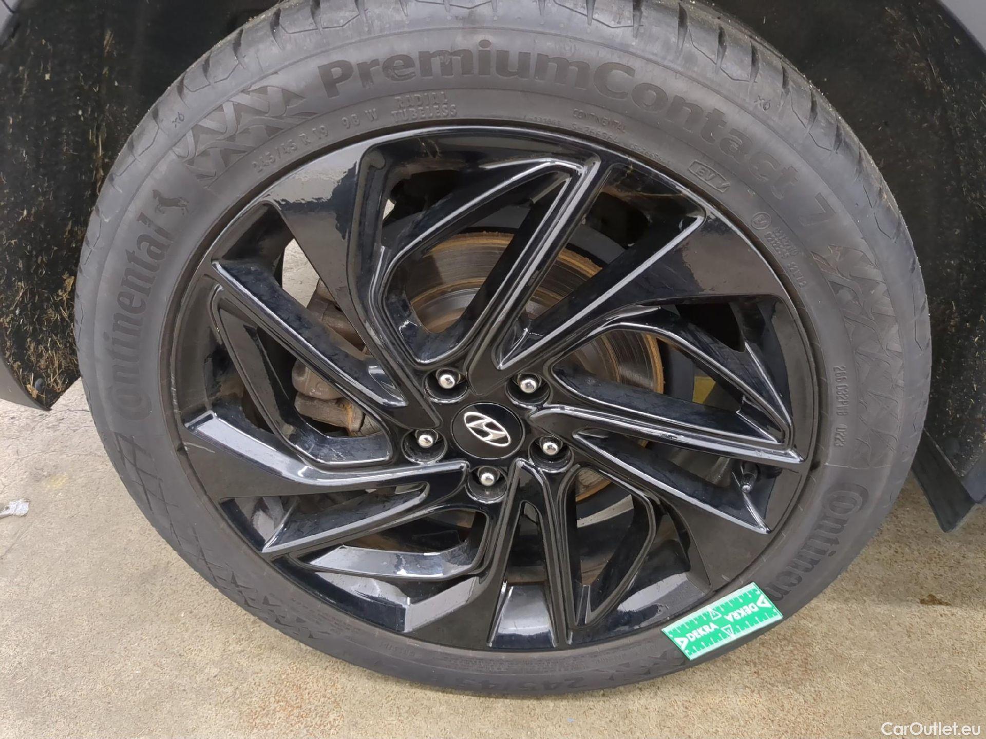  Hyundai  Tucson HYUNDAI  / 2018 / 5P / SUV 1.6 CRDI 136 HYBRID 48V DCT-7 N LINE EDI #13