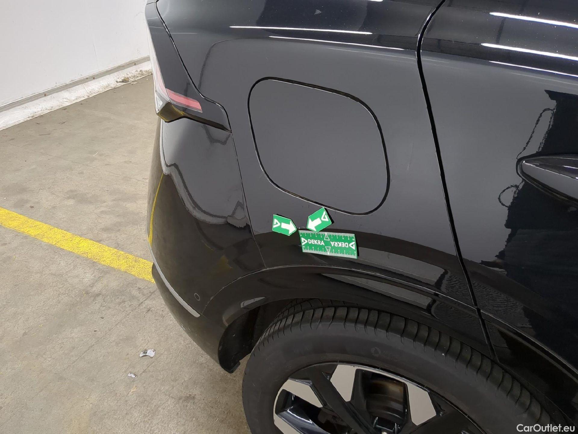  KIA  Sportage KIA  / 2021 / 5P / SUV 1.6 T-GDI 265 PHEV AUTO 4WD DESIGN #14