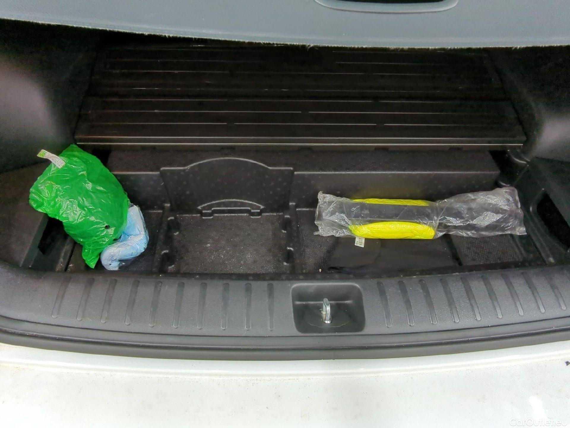  Hyundai  Tucson HYUNDAI  / 2018 / 5P / SUV 1.6 CRDI 136 HYBRID 48V DCT-7 N LINE EDI #1