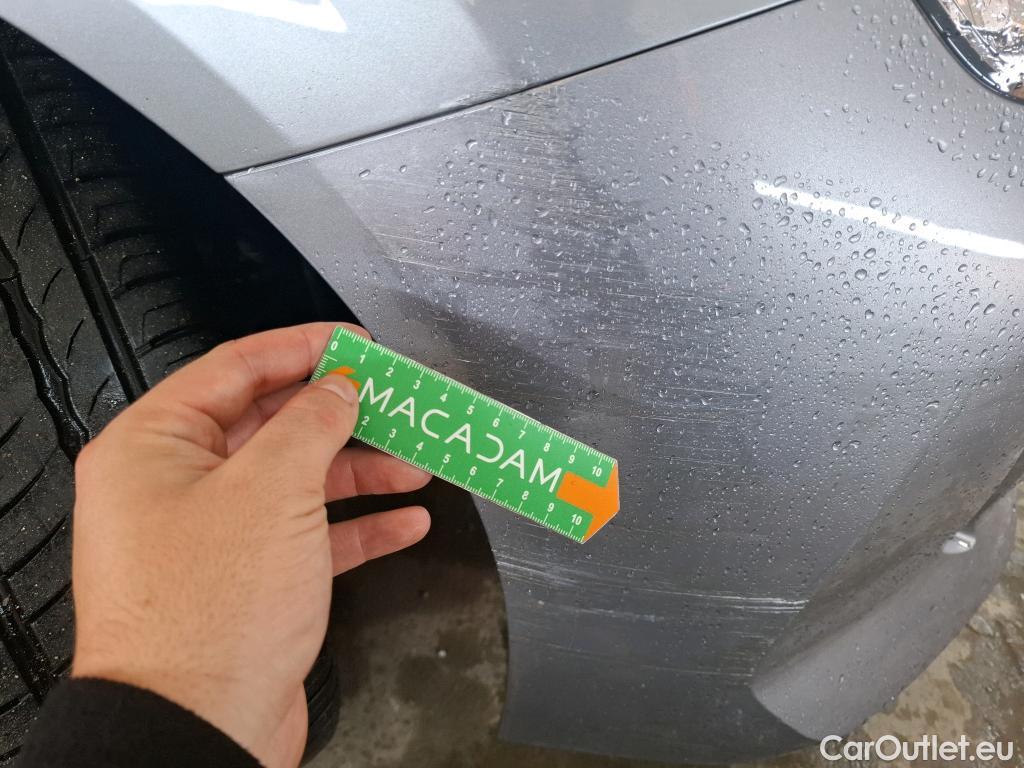  Peugeot  208  Allure 1.2 PureTech 130CV BVA8 E6d #30