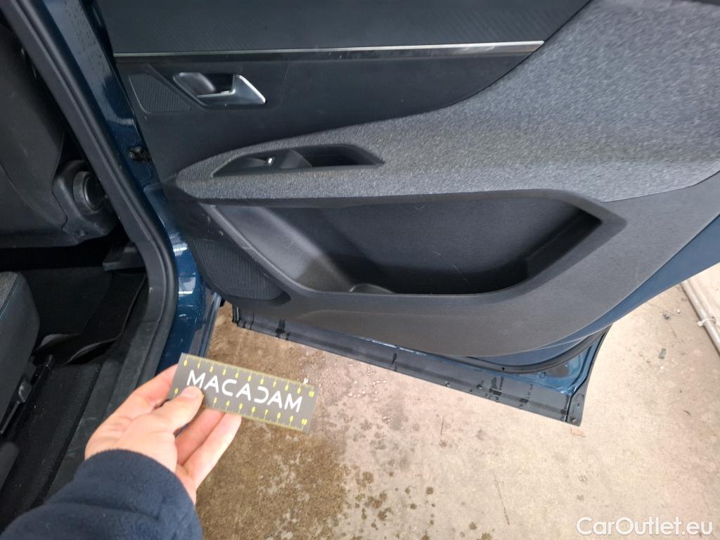  Peugeot  5008  Active Pack 1.2 PureTech 130CV BVA8 7 Sieges E6d #29