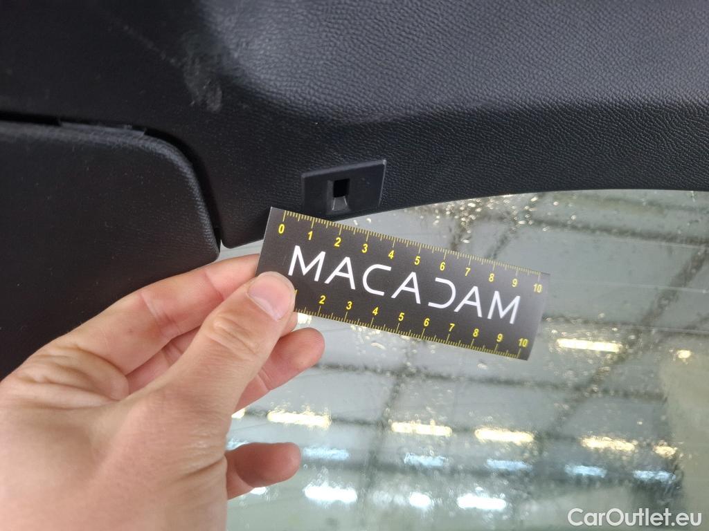  Peugeot  2008  Allure Pack 1.5 HDi 130CV BVA8 E6d #25