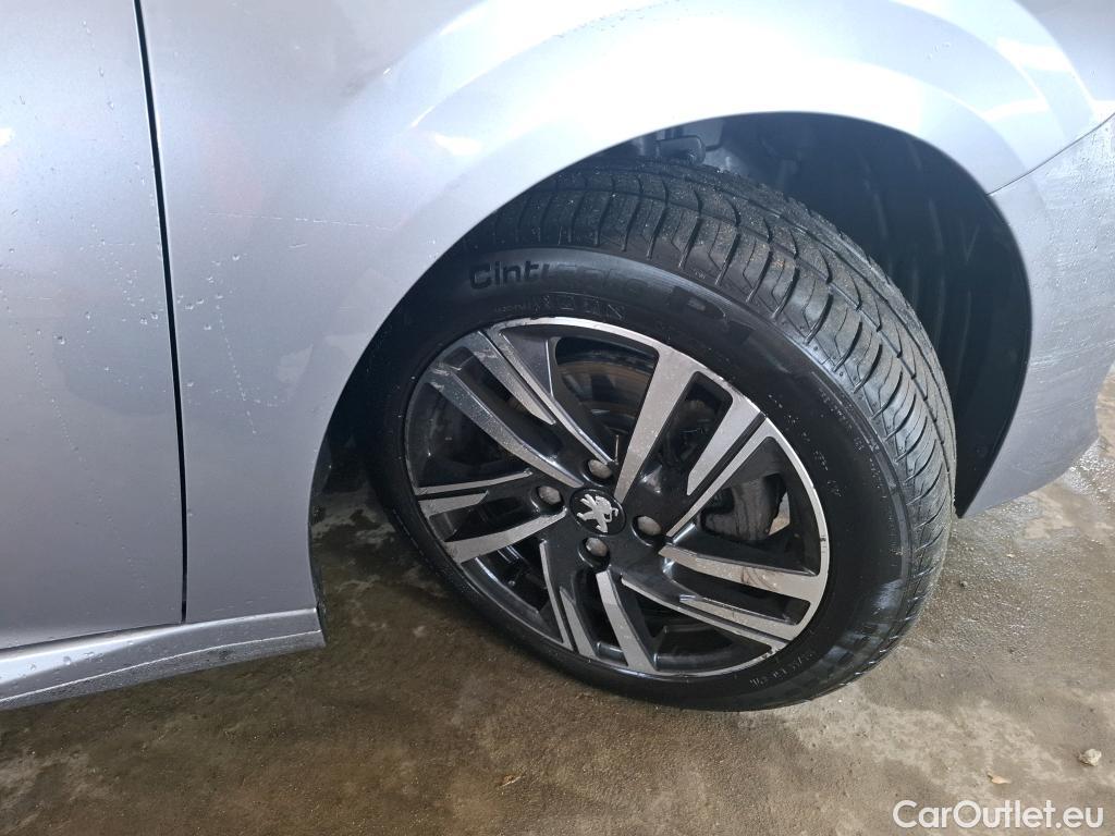  Peugeot  208  Allure 1.2 PureTech 130CV BVA8 E6d #37