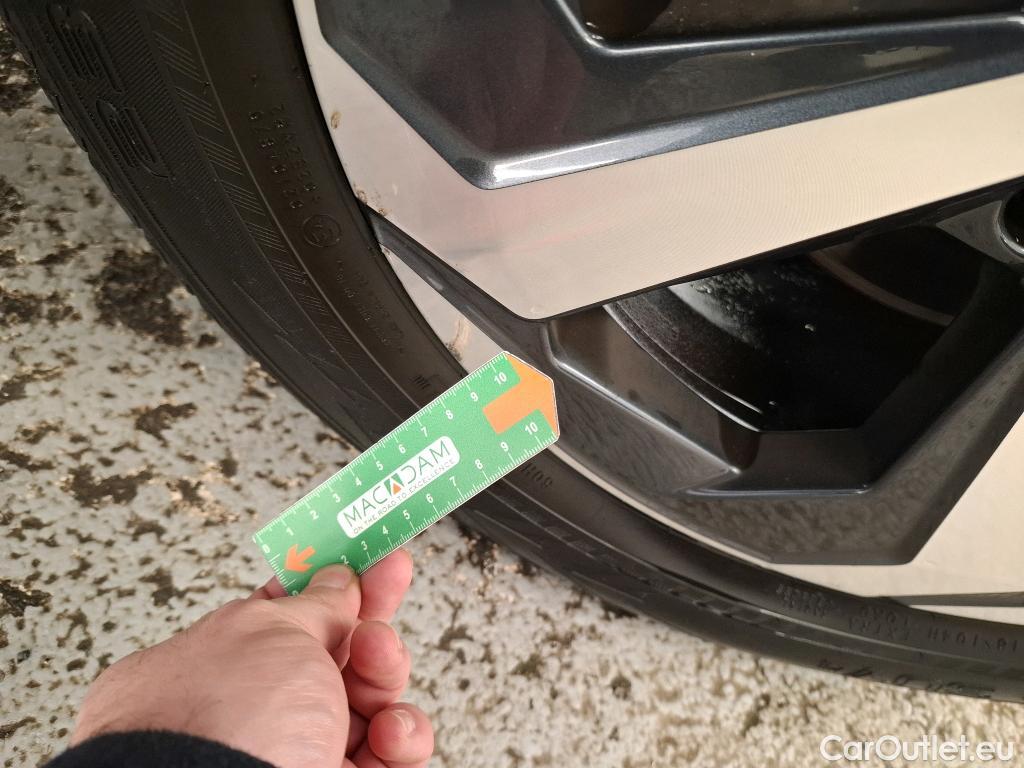  Nissan  Qashqai NISSAN  / 2021 / 5P / Crossover 1.3 MHEV 158ch Xtronic N-Connecta #16