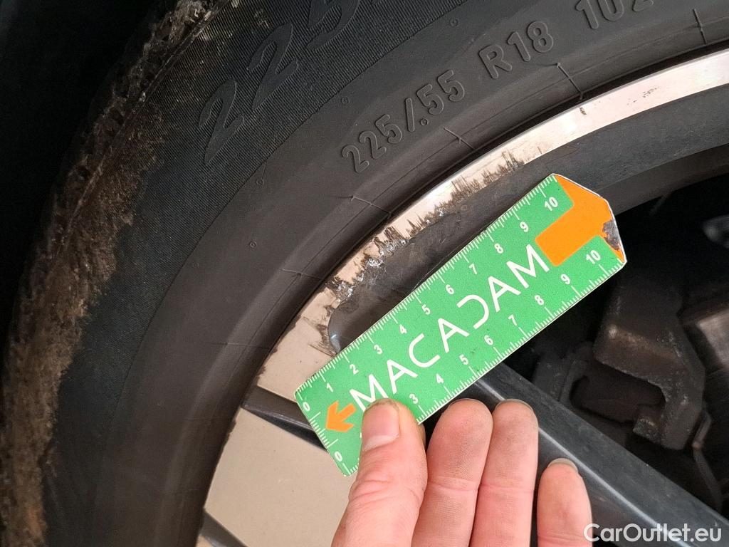  Peugeot  3008  Allure Pack 1.5 HDi 130CV BVM6 E6d #4