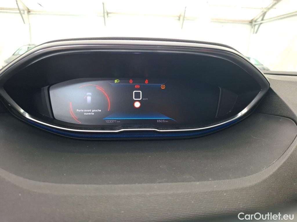  Peugeot  3008  Allure Pack 1.5 HDi 130CV BVM6 E6d #43