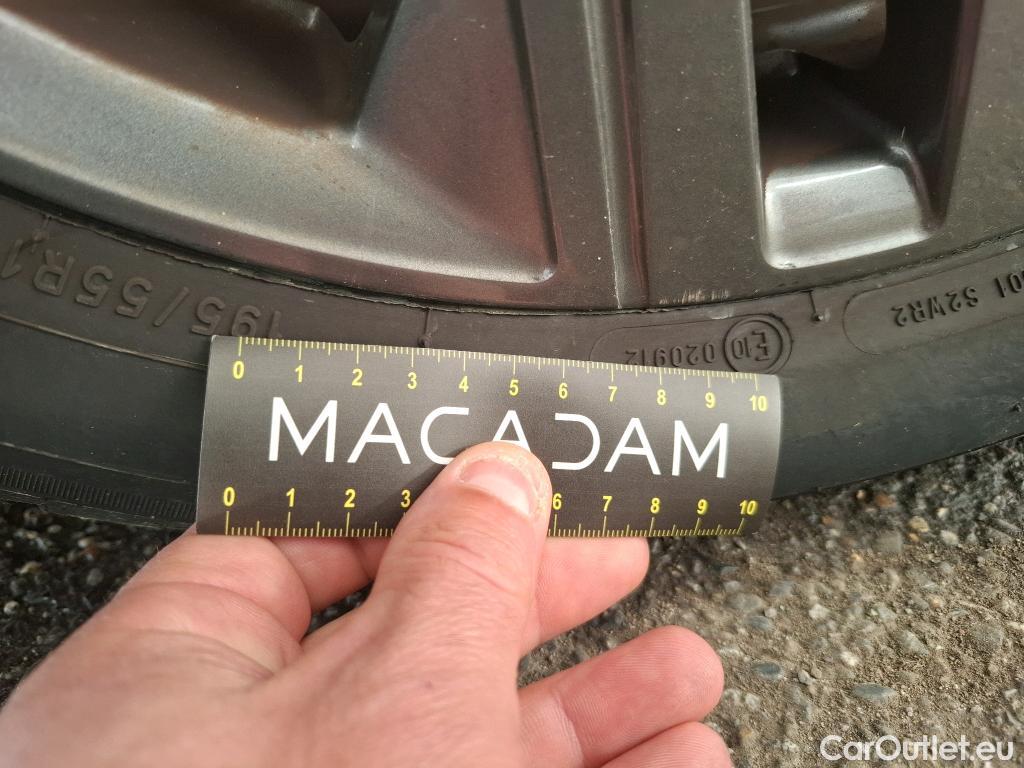  Peugeot  208  Style 1.2 PureTech 100CV BVA8 E6d #7