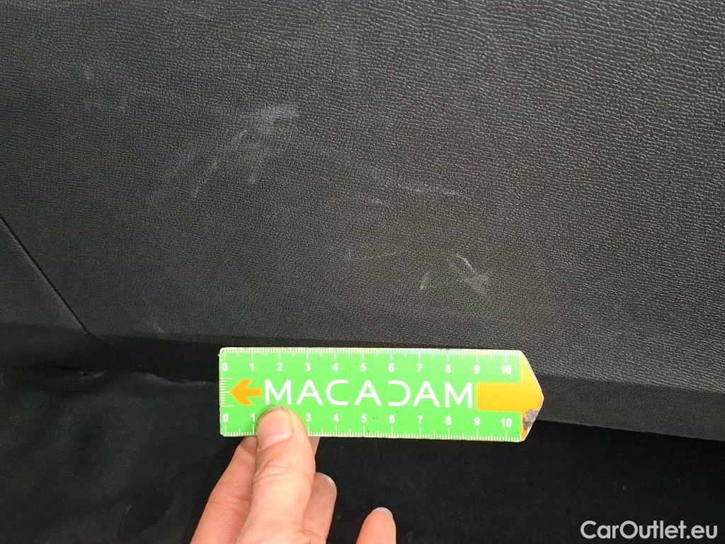  Peugeot  3008  Allure Pack 1.5 HDi 130CV BVM6 E6d #25