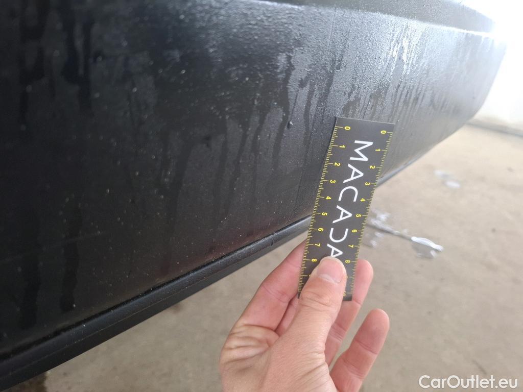  Peugeot  2008  Allure Pack 1.5 HDi 130CV BVA8 E6d #48