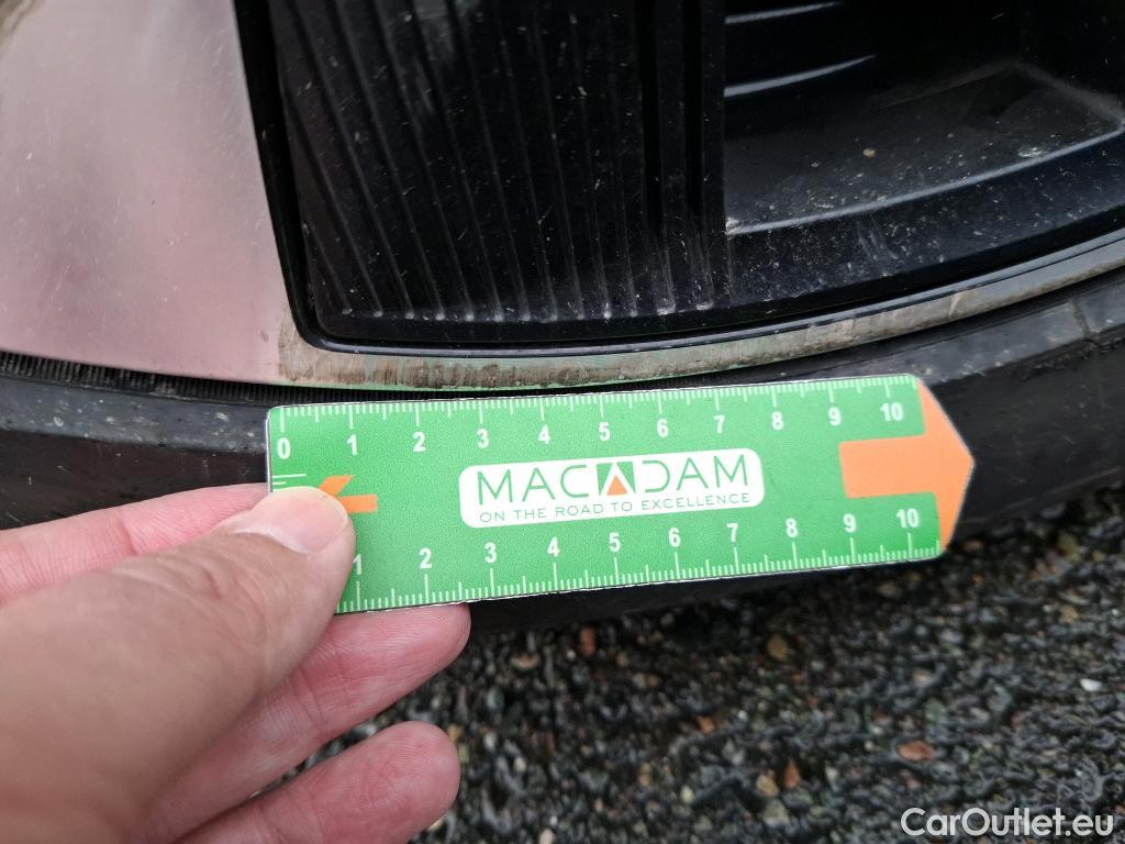  Peugeot  2008 PEUGEOT  / 2019 / 5P / Crossover BLUEHDI 130 S&S EAT8 GT PACK #6