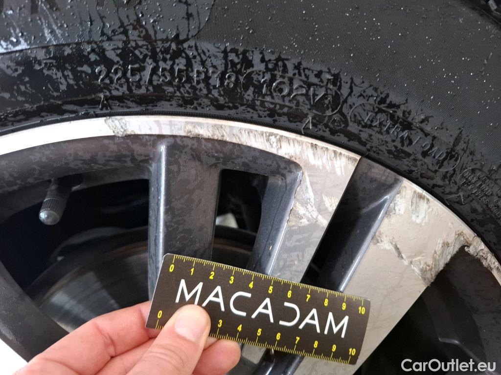  Peugeot  5008 PEUGEOT  / 2020 / 5P / SUV PureTech 130 S&S EAT8 Allure Pack #21