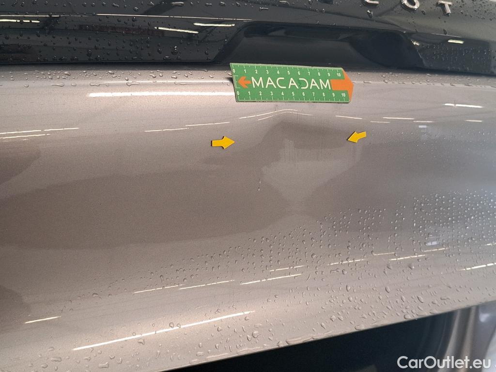  Peugeot  208  Allure 1.2 PureTech 130CV BVA8 E6d #17