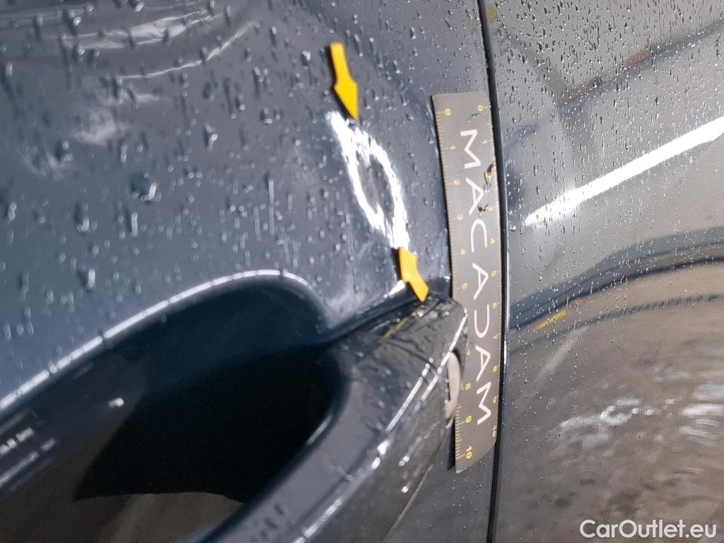  Peugeot  5008 PEUGEOT  / 2020 / 5P / SUV PureTech 130 S&S EAT8 Allure Pack #26