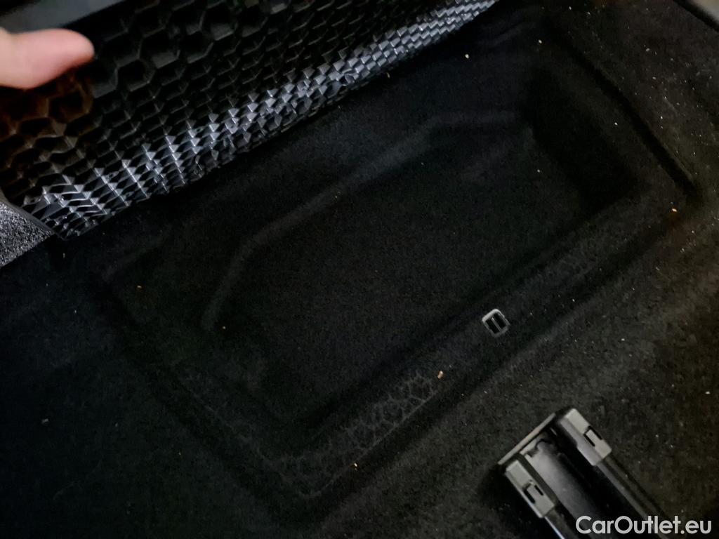  Peugeot  5008  Active Business 1.2 PureTech 130CV BVA8 7 Sieges E6d #61