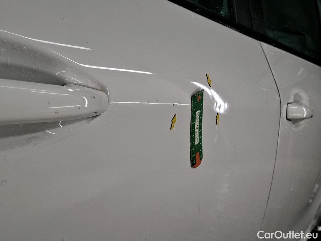  Peugeot  208  Affaire Premium Pack 1.6 HDi 100CV BVM5 E6 #21