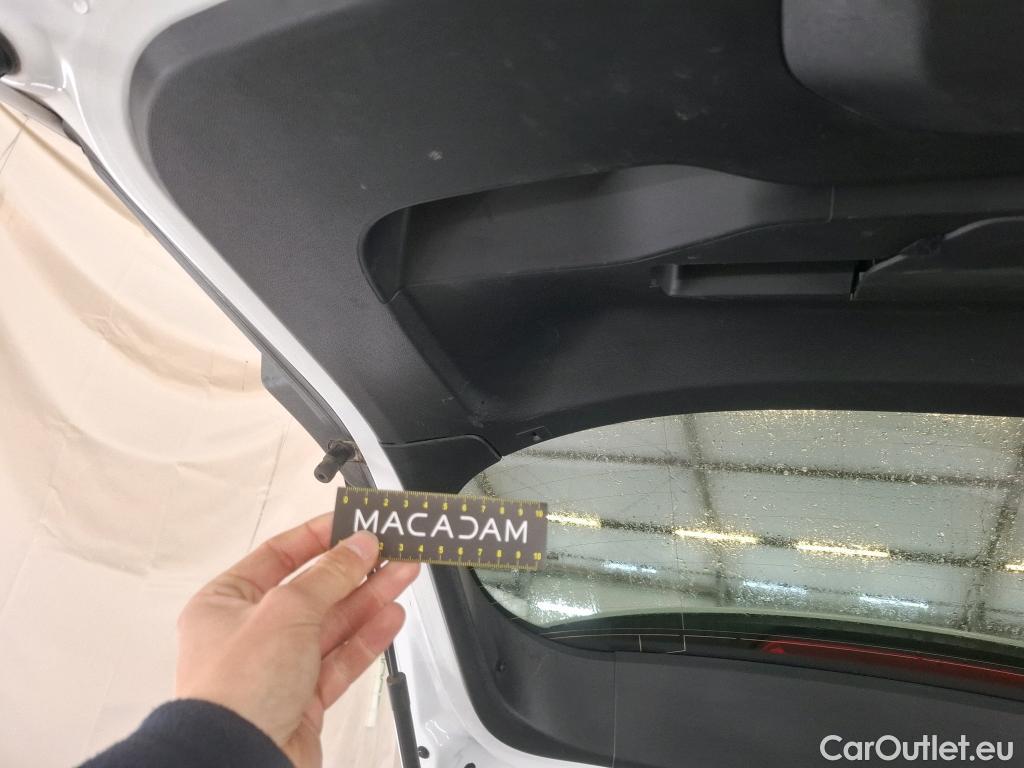  Peugeot  2008  Allure Pack 1.5 HDi 130CV BVA8 E6d #11