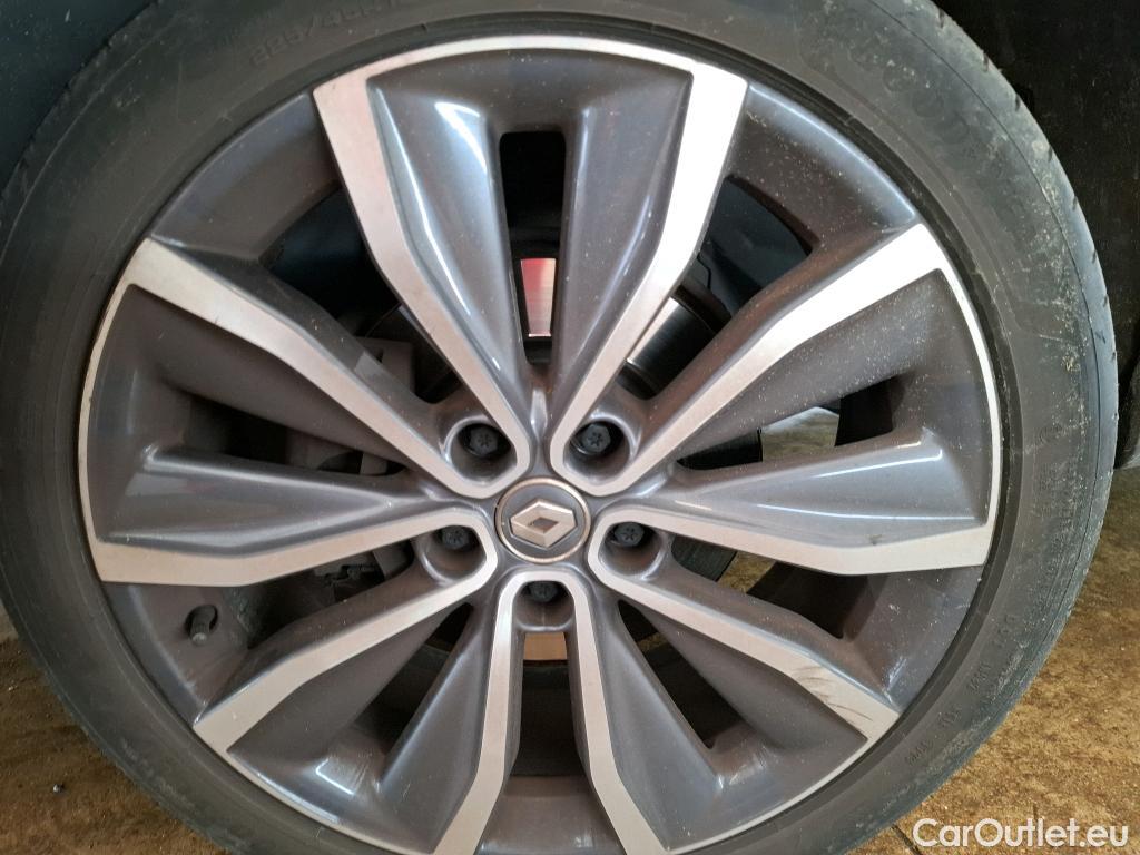  Renault  Kadjar RENAULT  / 2018 / 5P / Crossover Intens TCe 160 FAP #17