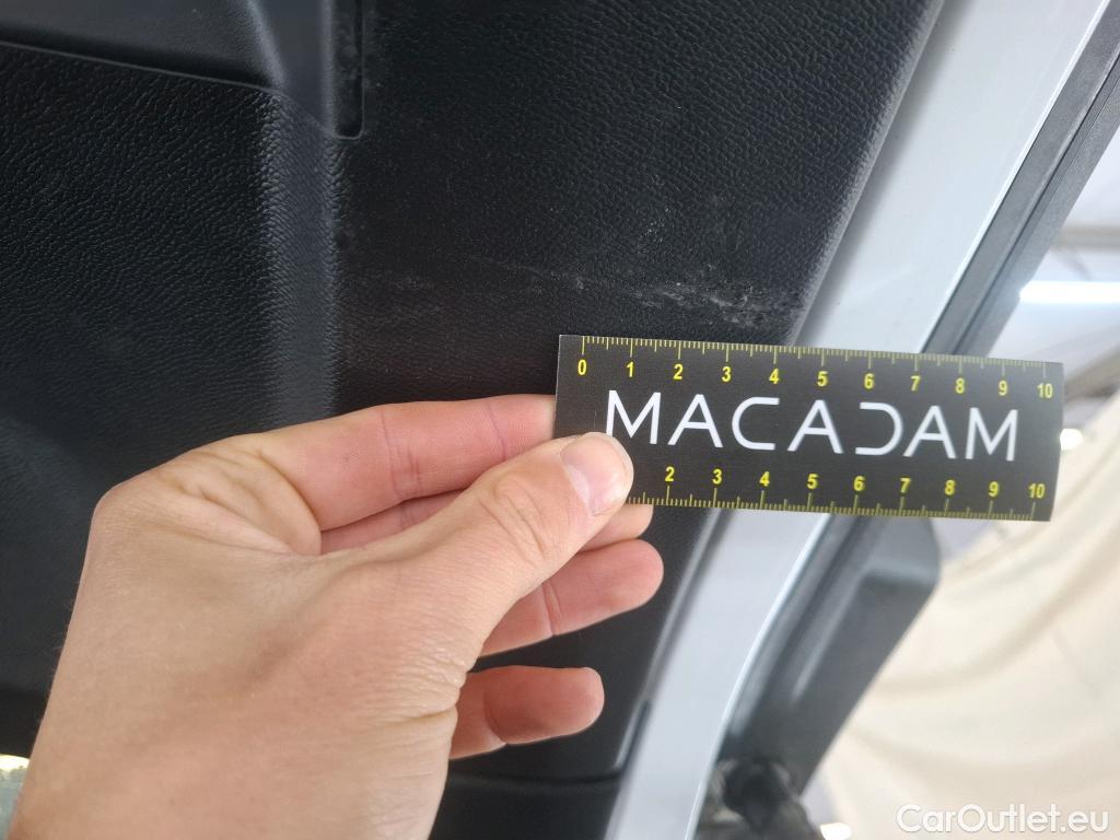  Peugeot  2008  Allure Pack 1.5 HDi 130CV BVA8 E6d #14