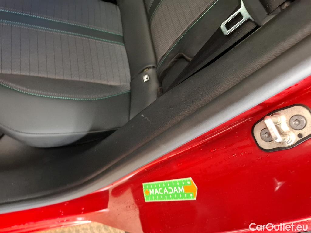  Peugeot  2008  Allure Business 1.2 PureTech 100CV BVM6 E6d #20