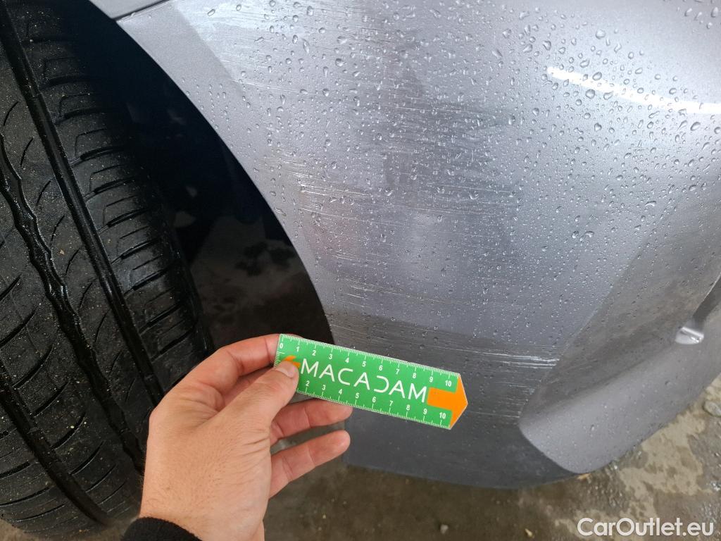  Peugeot  208  Allure 1.2 PureTech 130CV BVA8 E6d #29