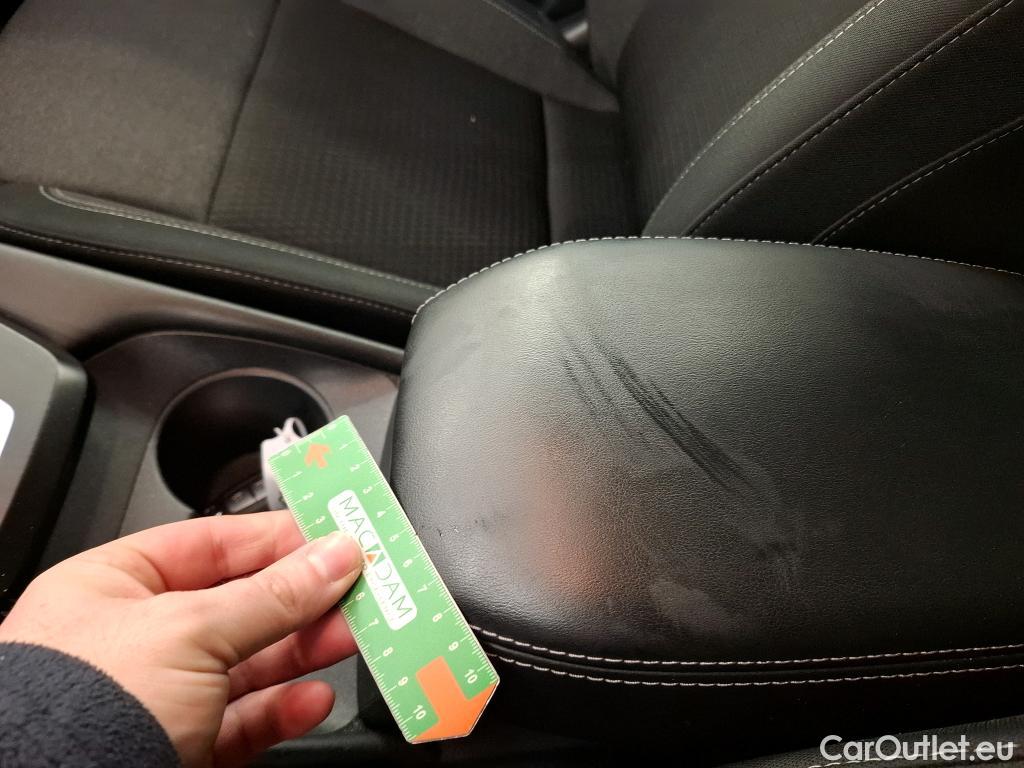  Nissan  Qashqai NISSAN  / 2021 / 5P / Crossover 1.3 MHEV 158ch Xtronic N-Connecta #11