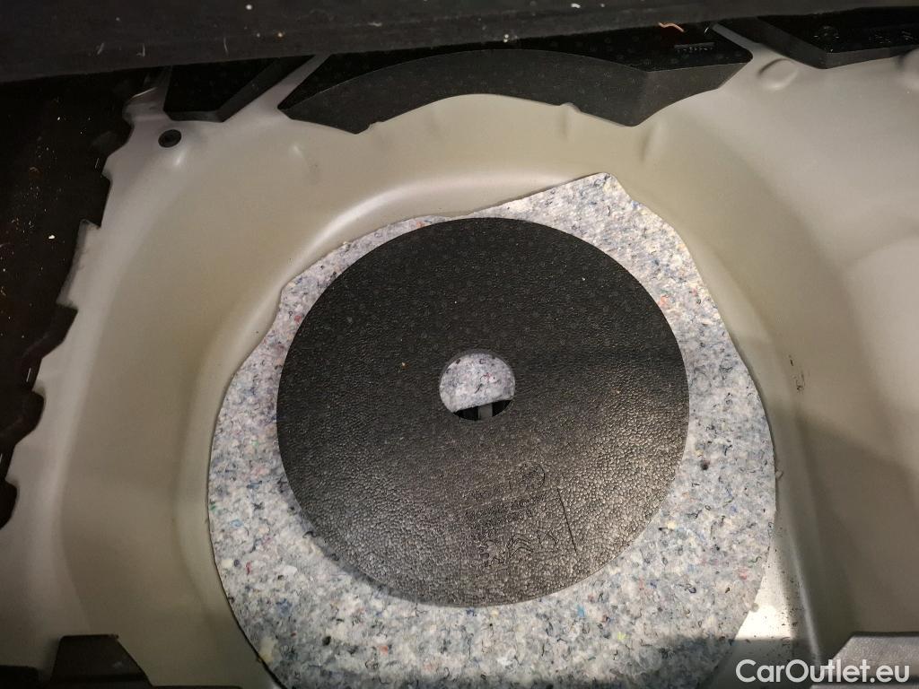  Peugeot  208  Allure 1.2 PureTech 130CV BVA8 E6d #43