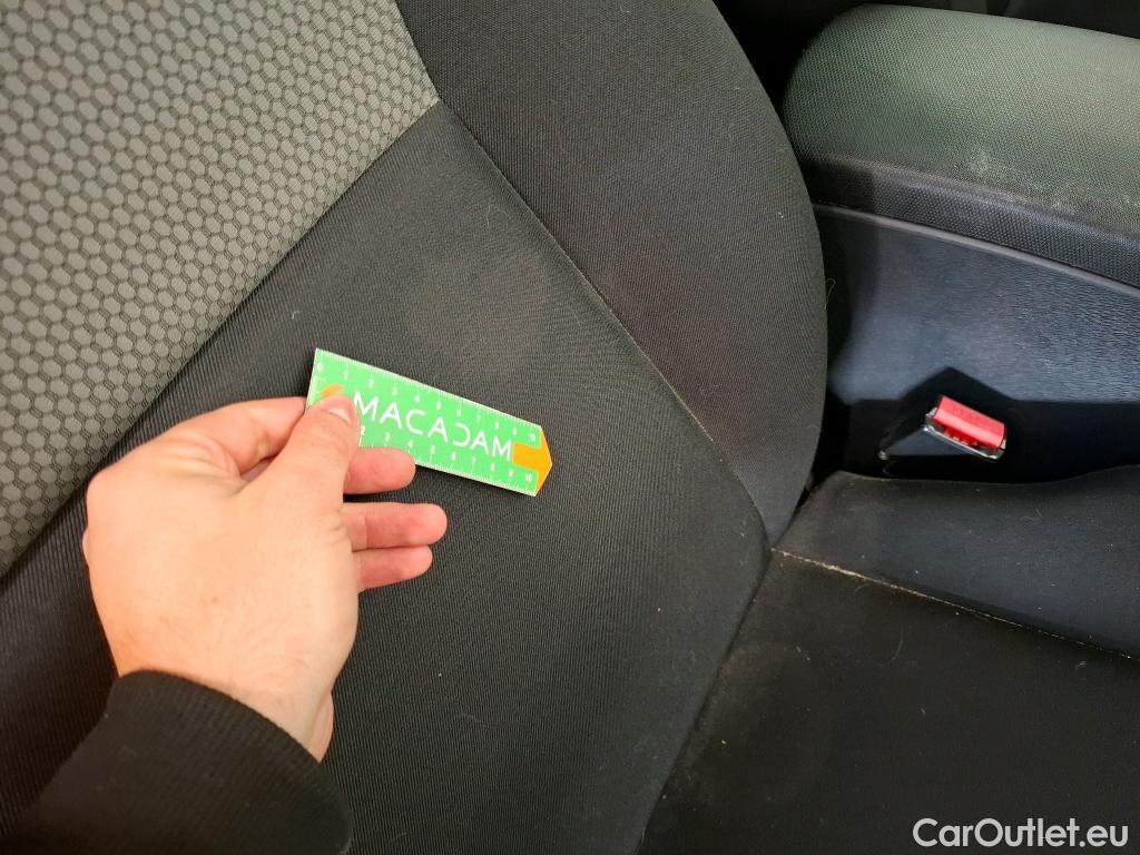  Renault  Kangoo  II Express Grand Confort (L1) 1.5 dCi 80CV BVM6 E6dT #19