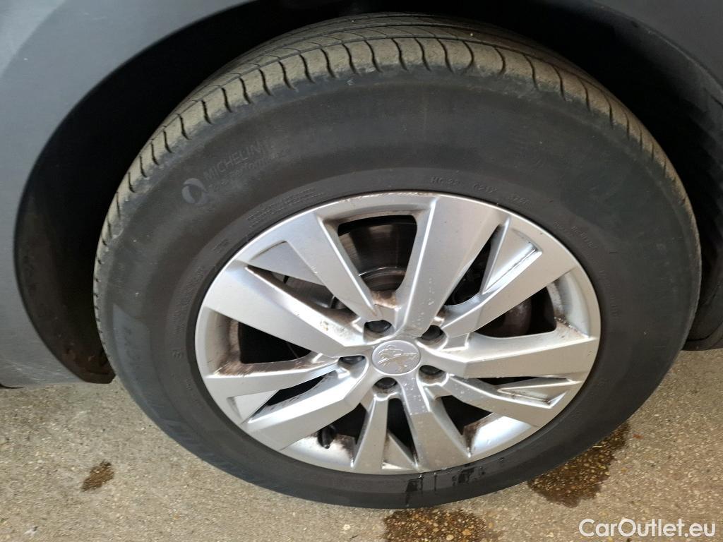  Peugeot  5008  Active Business 1.2 PureTech 130CV BVA8 7 Sieges E6d #34