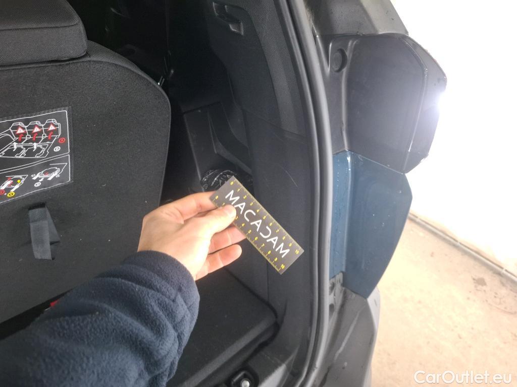  Peugeot  5008  Active Pack 1.2 PureTech 130CV BVA8 7 Sieges E6d #43