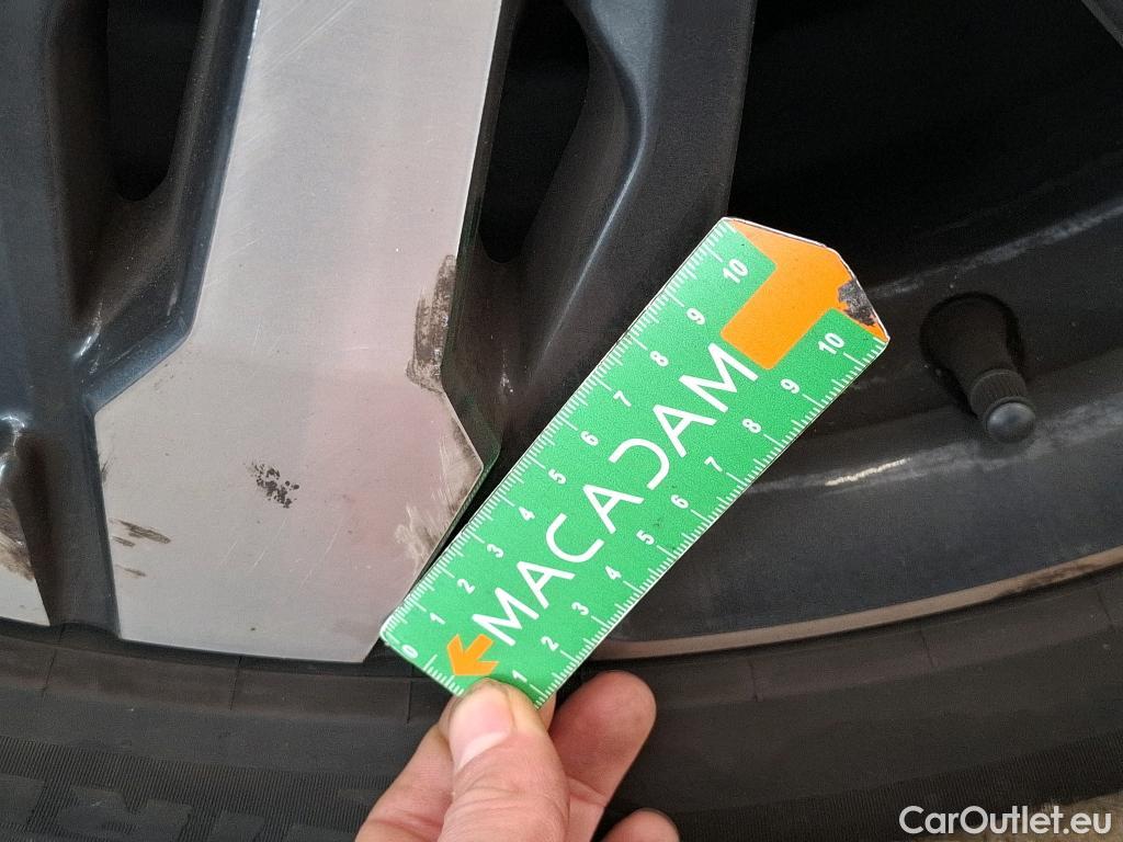  Peugeot  3008  Allure Pack 1.5 HDi 130CV BVM6 E6d #11