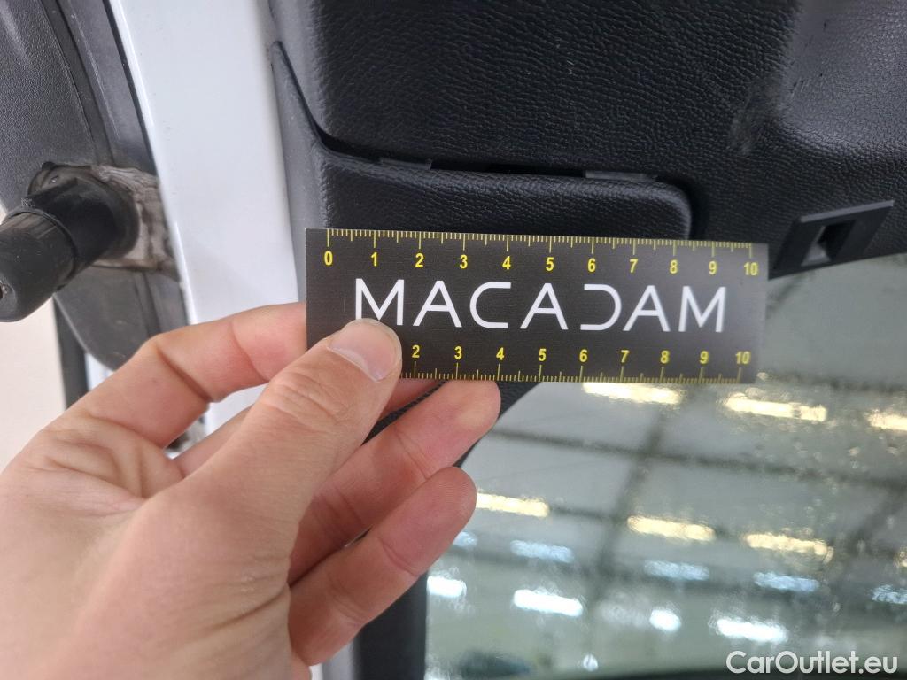  Peugeot  2008  Allure Pack 1.5 HDi 130CV BVA8 E6d #44