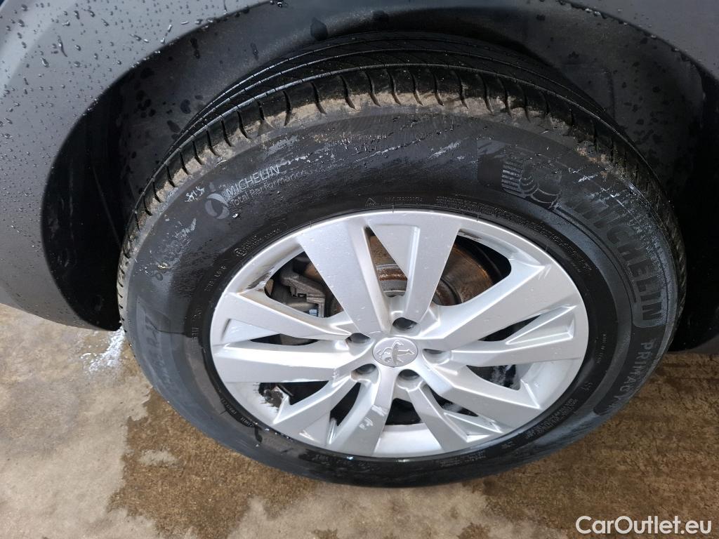  Peugeot  5008  Active Pack 1.2 PureTech 130CV BVA8 7 Sieges E6d #21