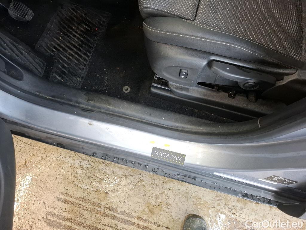  Opel  Crossland OPEL  / 2020 / 5P / Crossover 1.2 Turbo 110ch ELEGANCE #23