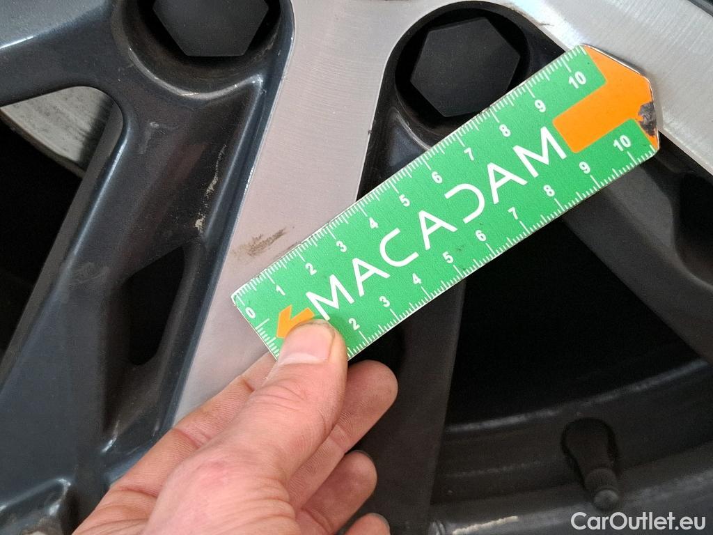  Peugeot  3008  Allure Pack 1.5 HDi 130CV BVM6 E6d #10