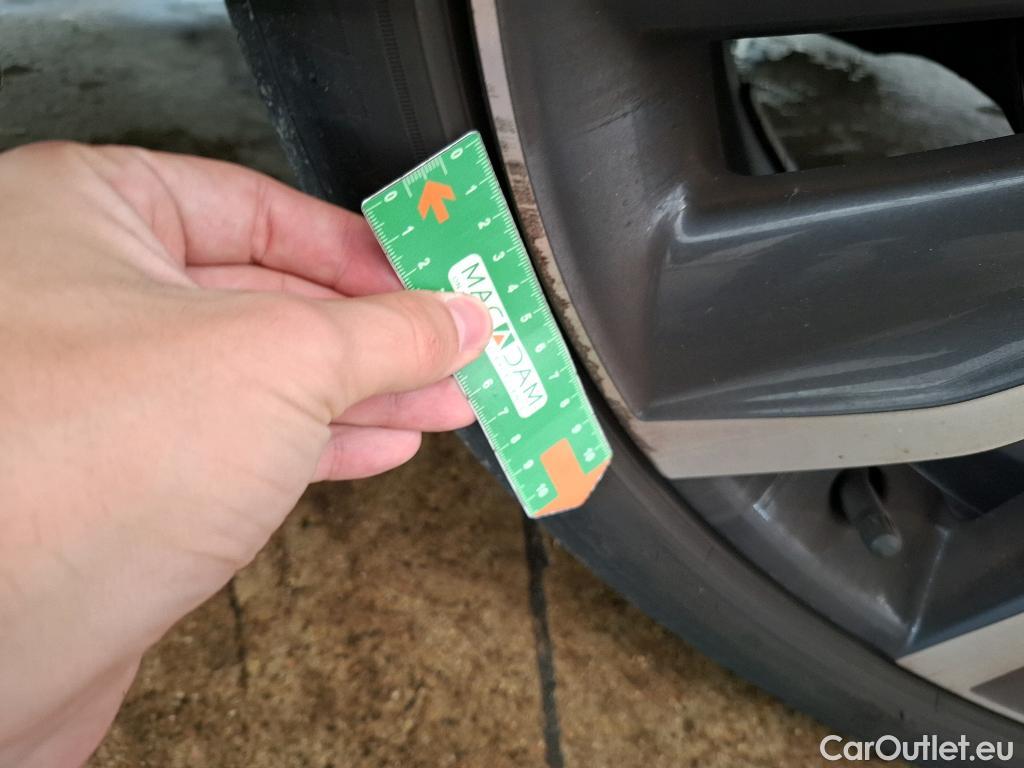  Renault  Kadjar RENAULT  / 2018 / 5P / Crossover Intens TCe 160 FAP #21