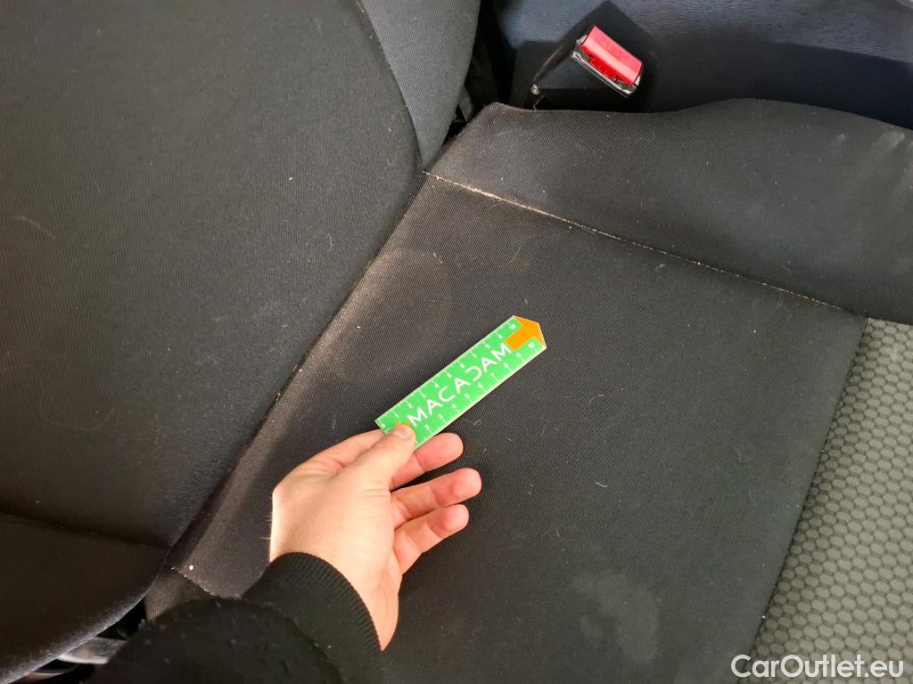  Renault  Kangoo  II Express Grand Confort (L1) 1.5 dCi 80CV BVM6 E6dT #18