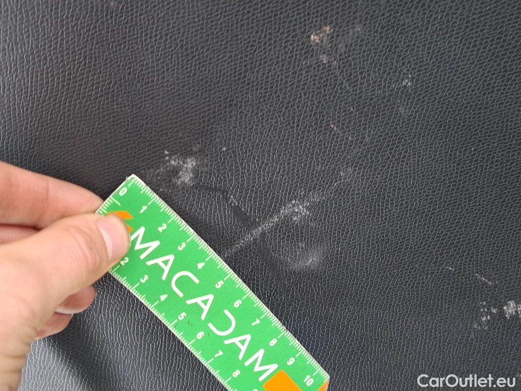  Peugeot  3008  Allure Pack 1.5 HDi 130CV BVM6 E6d #31