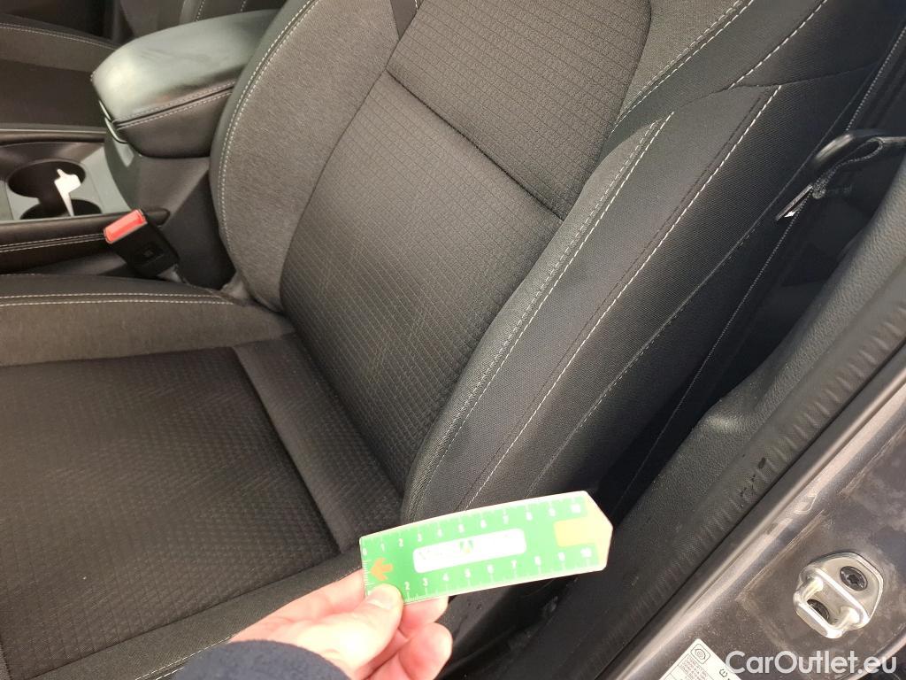  Nissan  Qashqai NISSAN  / 2021 / 5P / Crossover 1.3 MHEV 158ch Xtronic N-Connecta #10