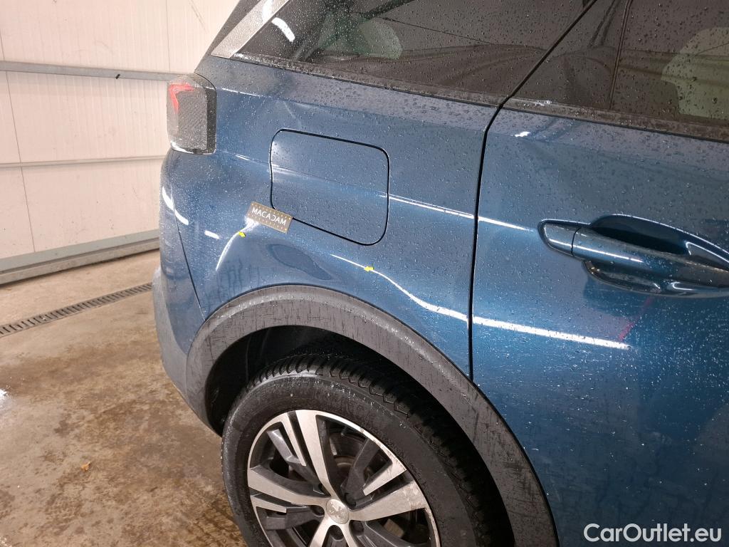  Peugeot  5008 PEUGEOT  / 2020 / 5P / SUV PureTech 130 S&S EAT8 Allure Pack #1