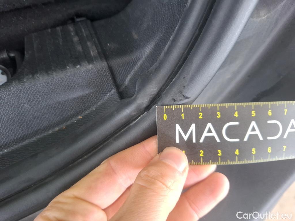  Peugeot  5008  Active Pack 1.2 PureTech 130CV BVA8 7 Sieges E6d #15