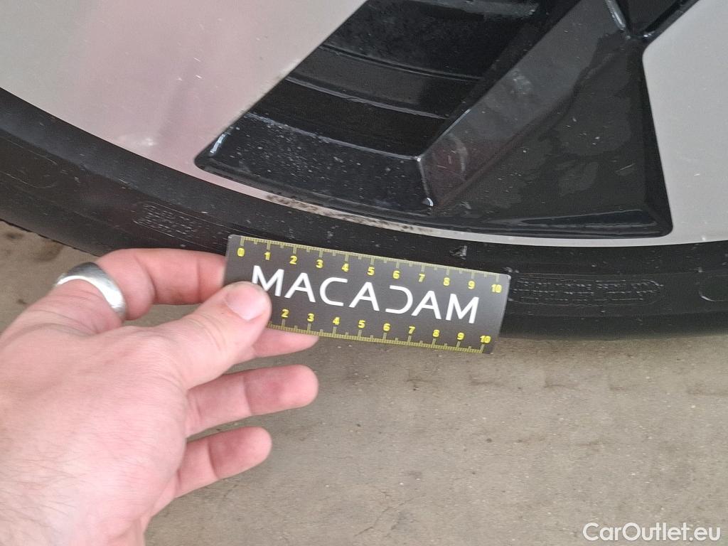  Volvo  XC60 VOLVO   2021  5P SUV Rchrge T8 455 GT 8 Ultimate Style Chrome #9