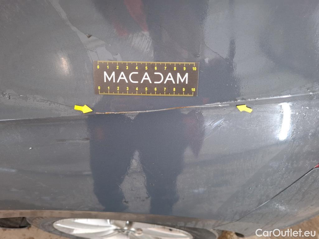  Volkswagen  Golf  VOLKSWAGEN / 2020 / 5P / Berline 2.0 TDI SCR 150 DSG7 Life Busi 1st #9