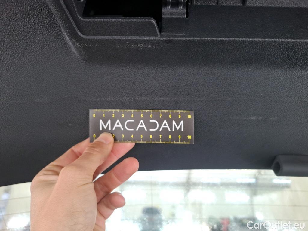  Volkswagen  Golf  VOLKSWAGEN / 2020 / 5P / Berline 2.0 TDI SCR 150 DSG7 Life Busi 1st #19